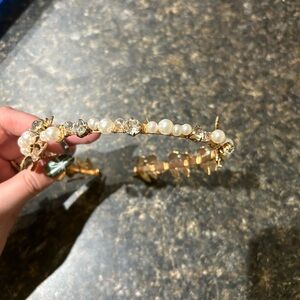 Elegant Gold and Pearl Crystal Headband